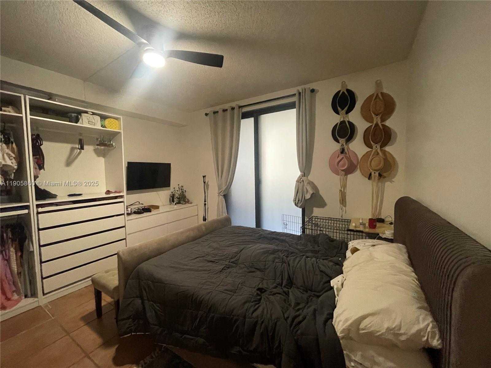 Small Image of 540 BRICKELL KEY DR #212, Miami Number 11
