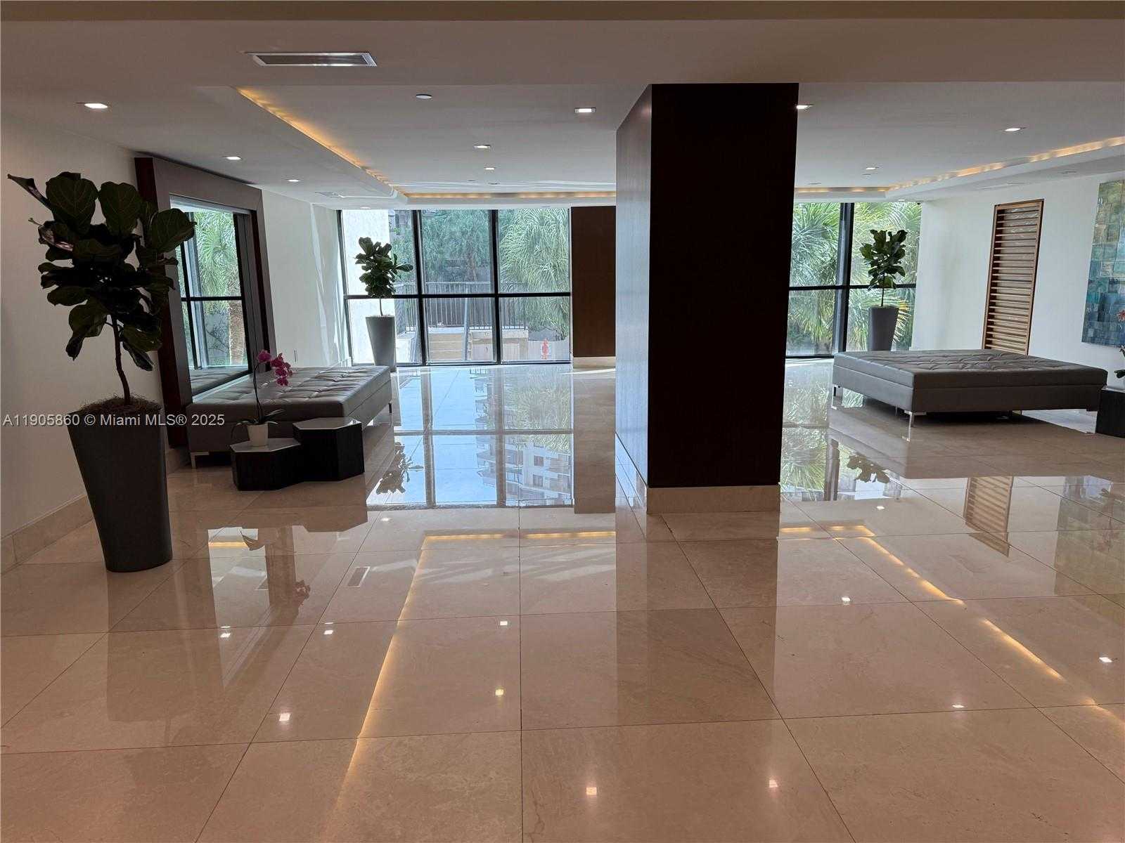 Small Image of 540 BRICKELL KEY DR #212, Miami Number 15