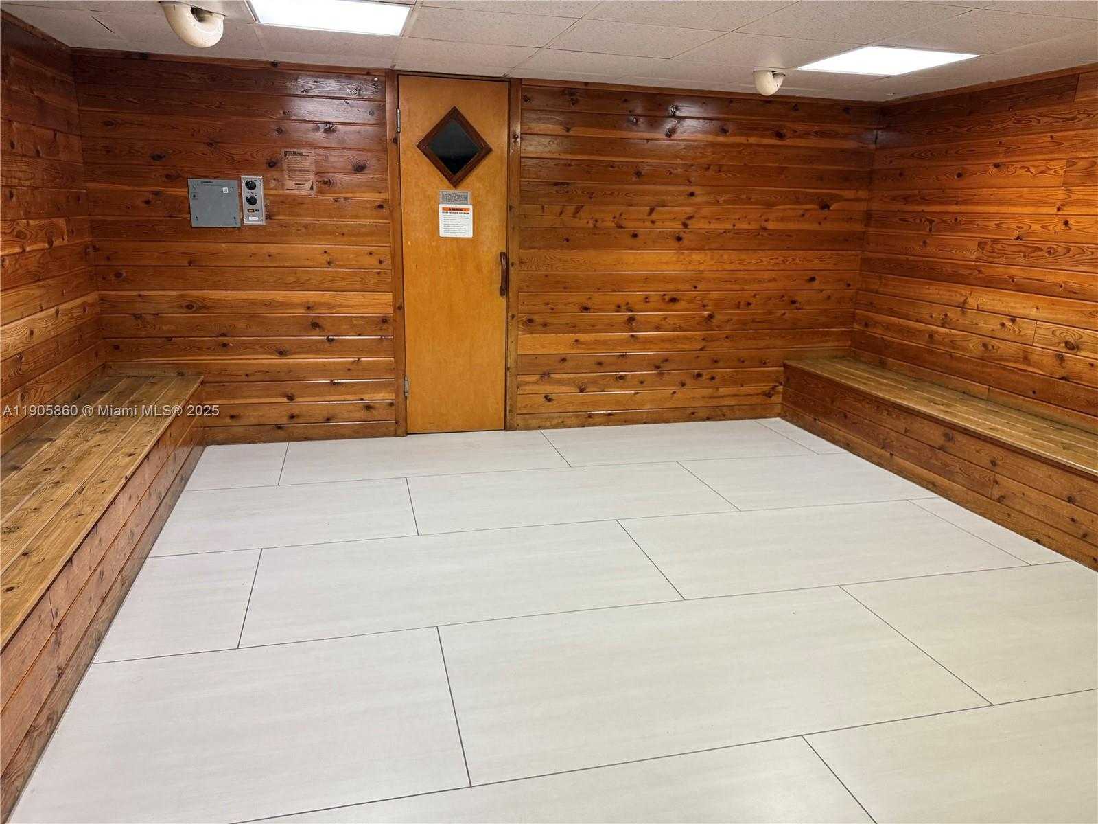 Small Image of 540 BRICKELL KEY DR #212, Miami Number 32