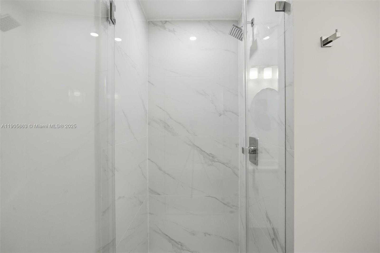 Small Image of 700 NORTH EAST 24 ST #3804, Miami Number 20