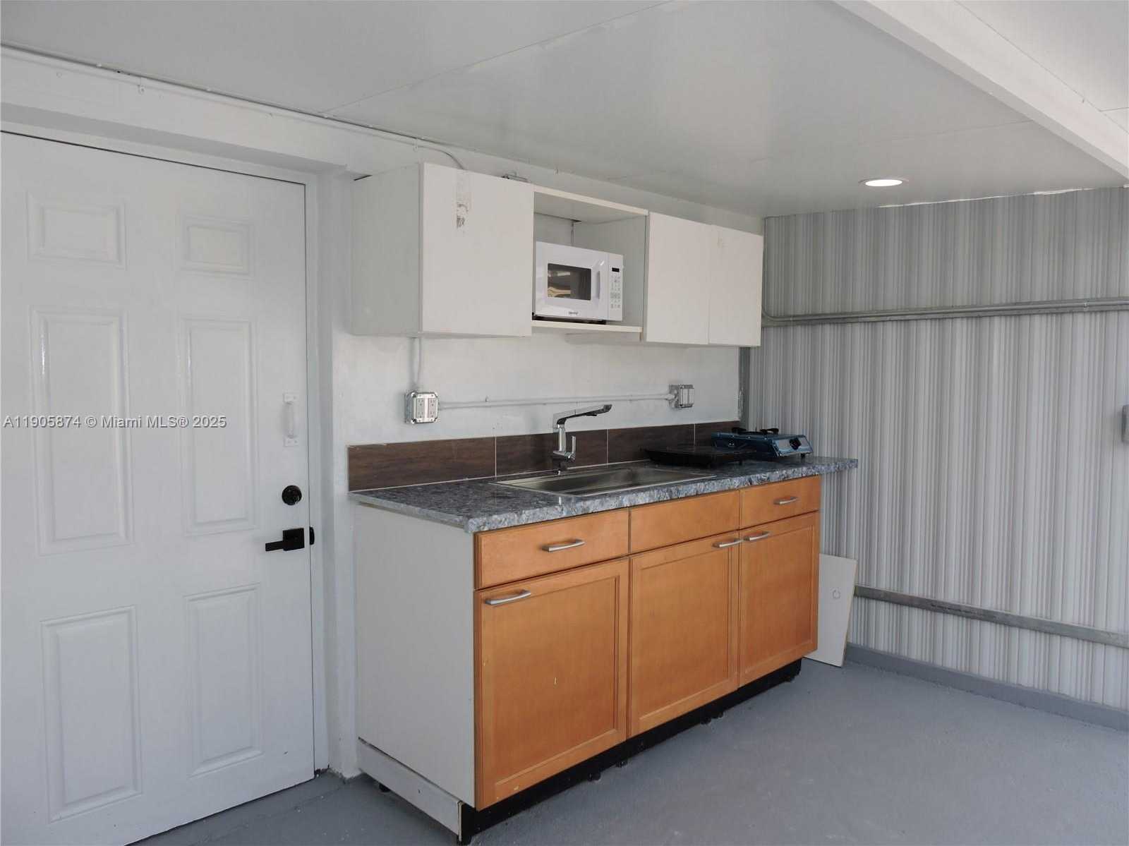 Small Image of 5451 WEST 10TH AVE #5, Hialeah Number 14