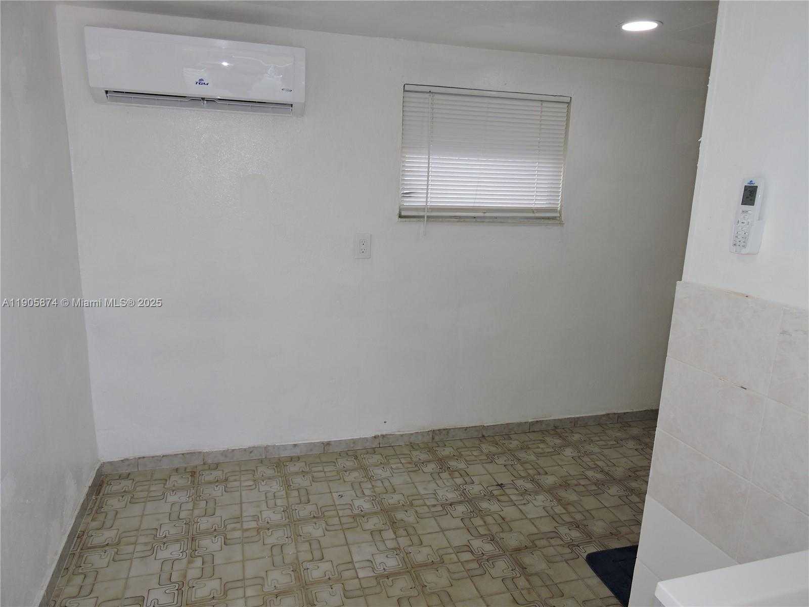 Small Image of 5451 WEST 10TH AVE #5, Hialeah Number 18