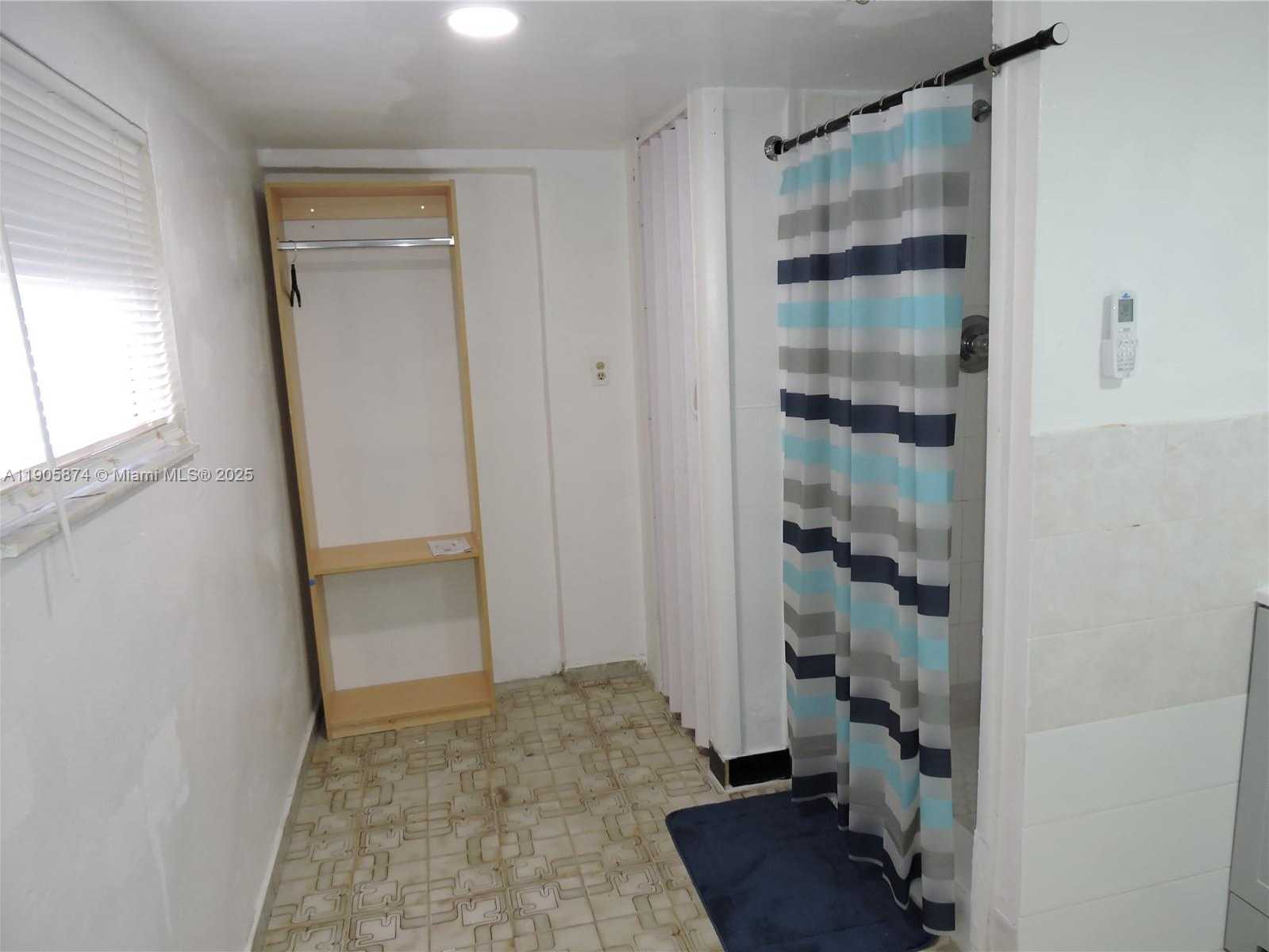 Small Image of 5451 WEST 10TH AVE #5, Hialeah Number 6