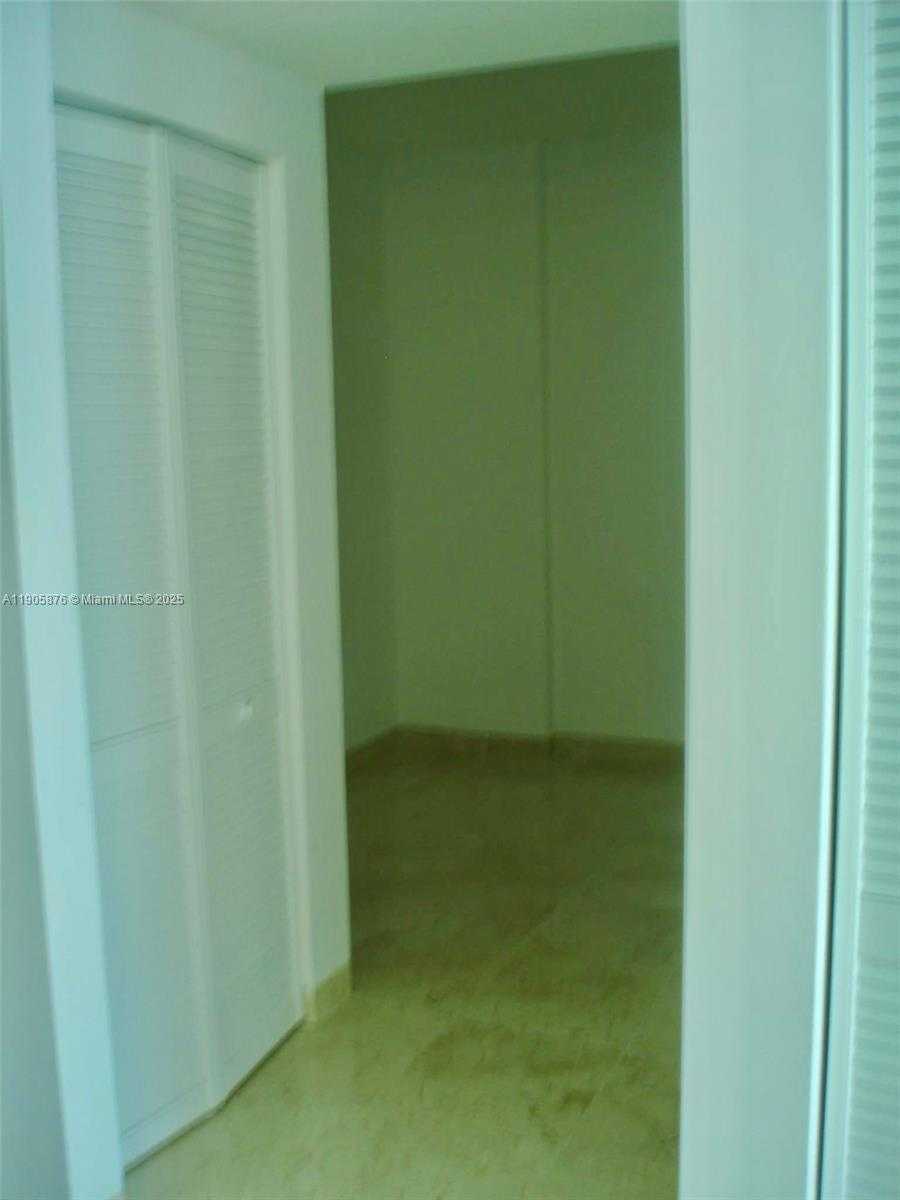 Small Image of 333 NORTH EAST 24TH ST #1706, Miami Number 9
