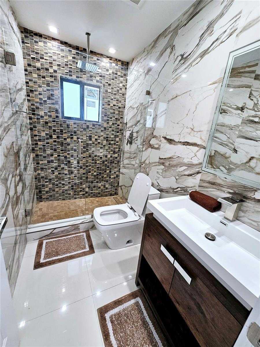 Small Image of 16138 SOUTH WEST 154TH CT, Miami Number 34