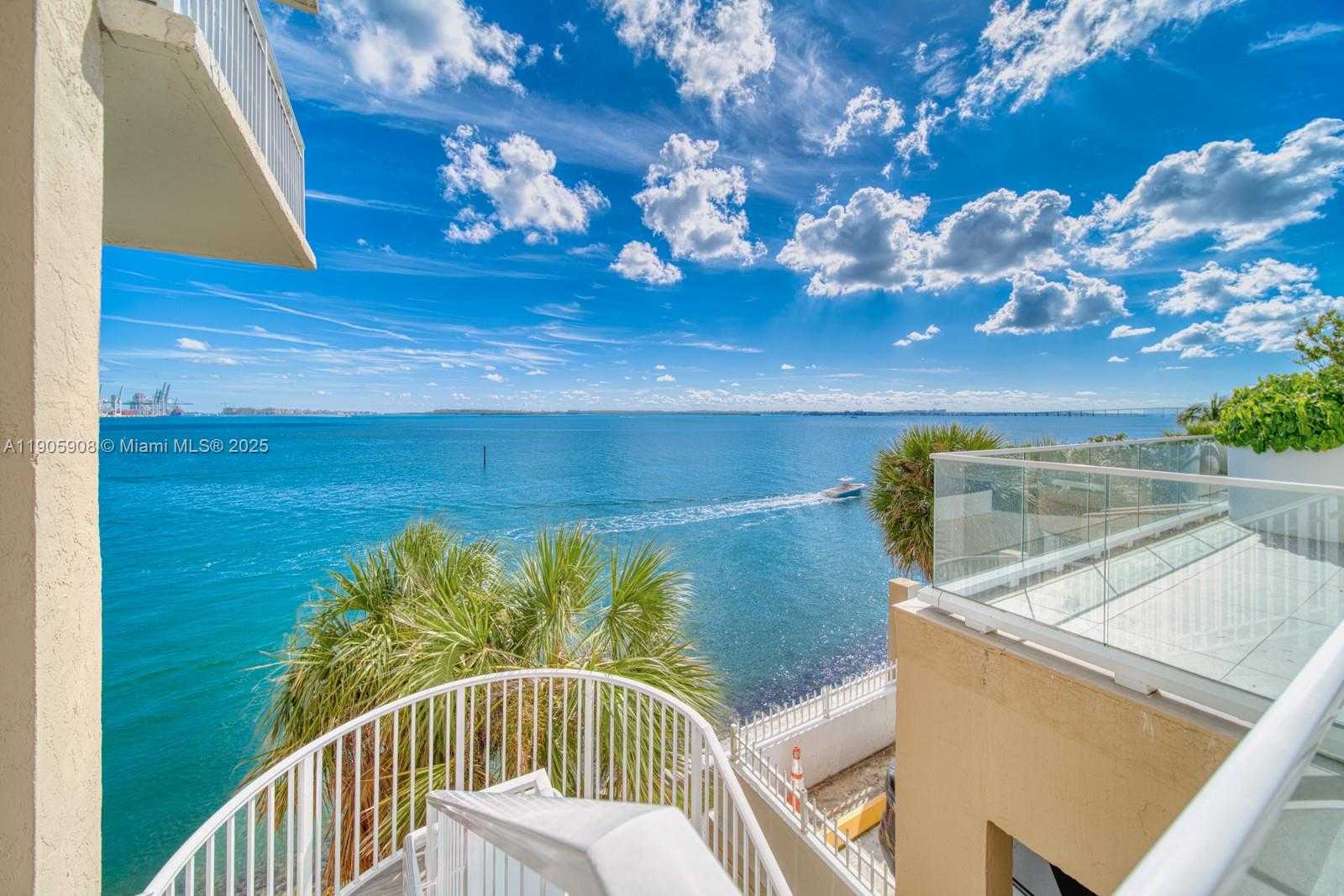 Small Image of 770 CLAUGHTON ISLAND DR #1803, Miami Number 27