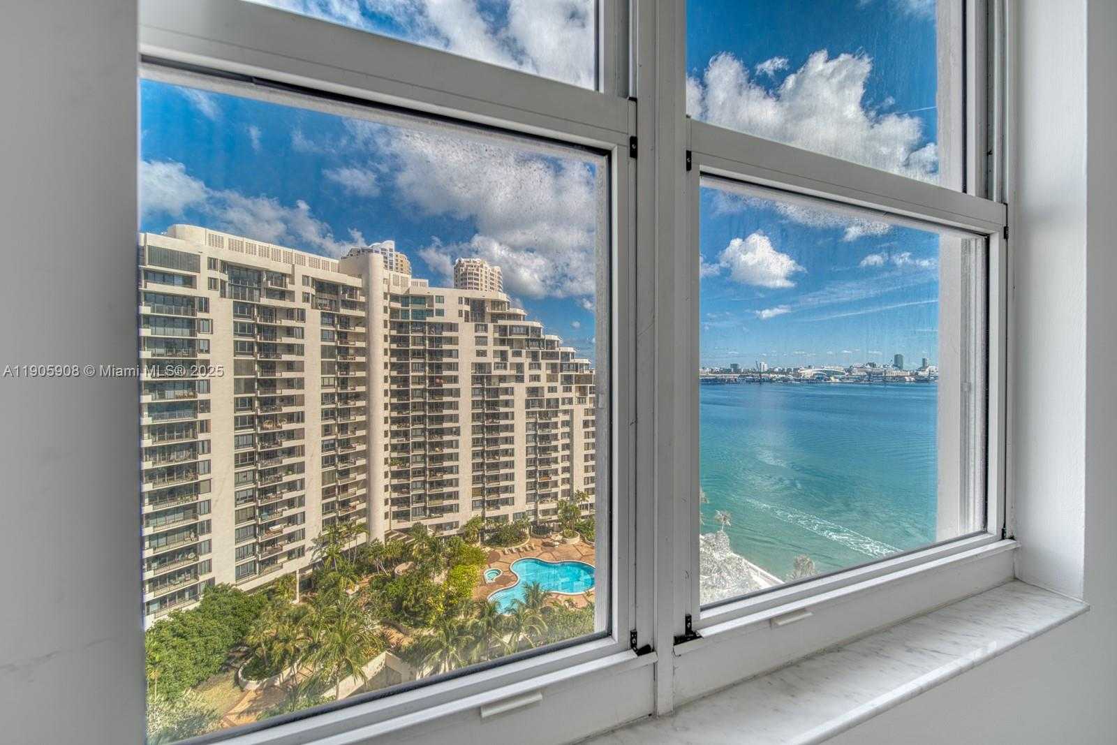 Small Image of 770 CLAUGHTON ISLAND DR #1803, Miami Number 6