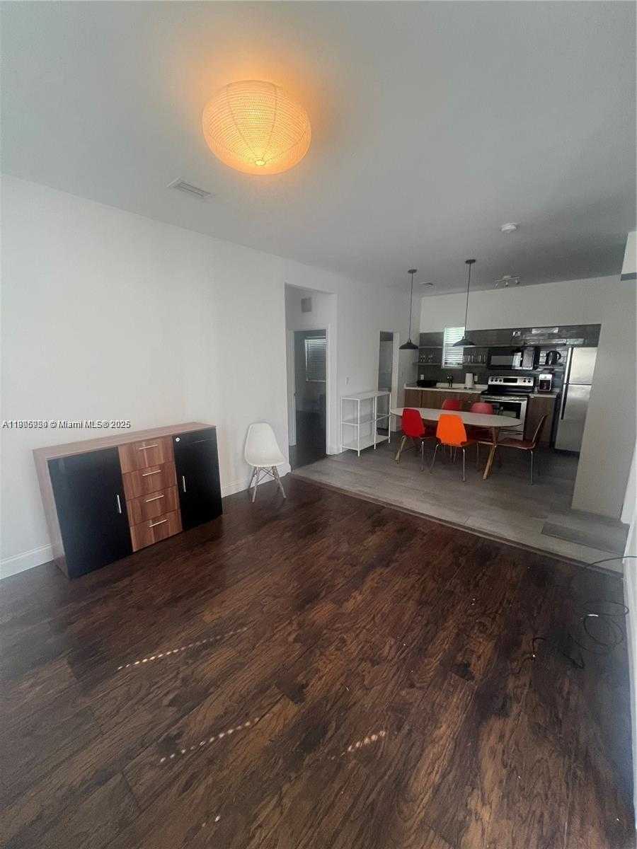 Small Image of 920 SOUTH WEST 9TH ST #A, Miami Number 2