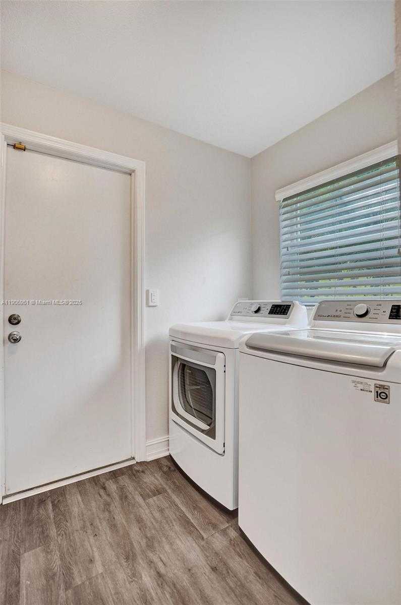 Small Image of 3801 NORTH WEST 27TH AVE, Boca Raton Number 27