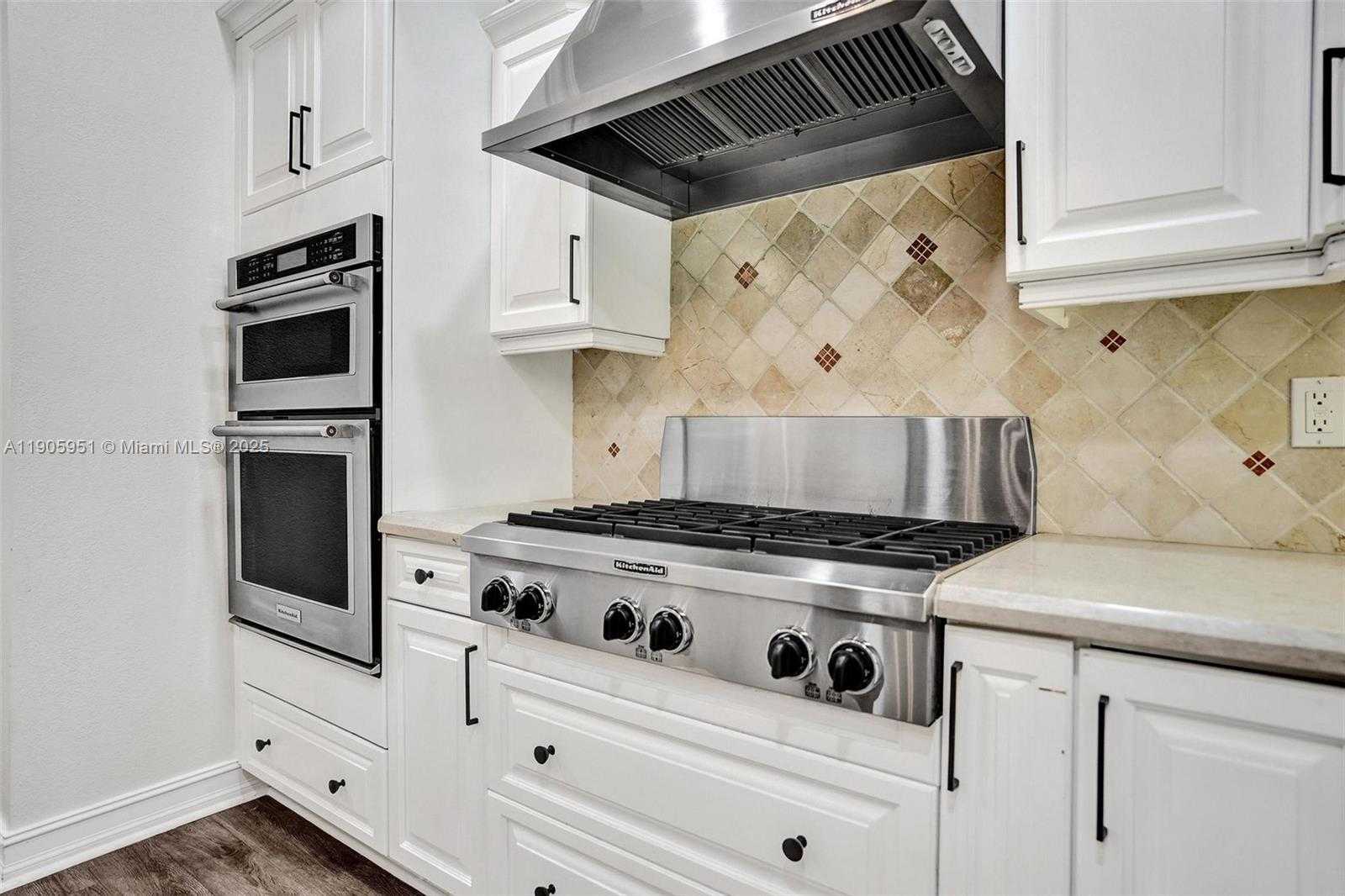 Small Image of 3801 NORTH WEST 27TH AVE, Boca Raton Number 38