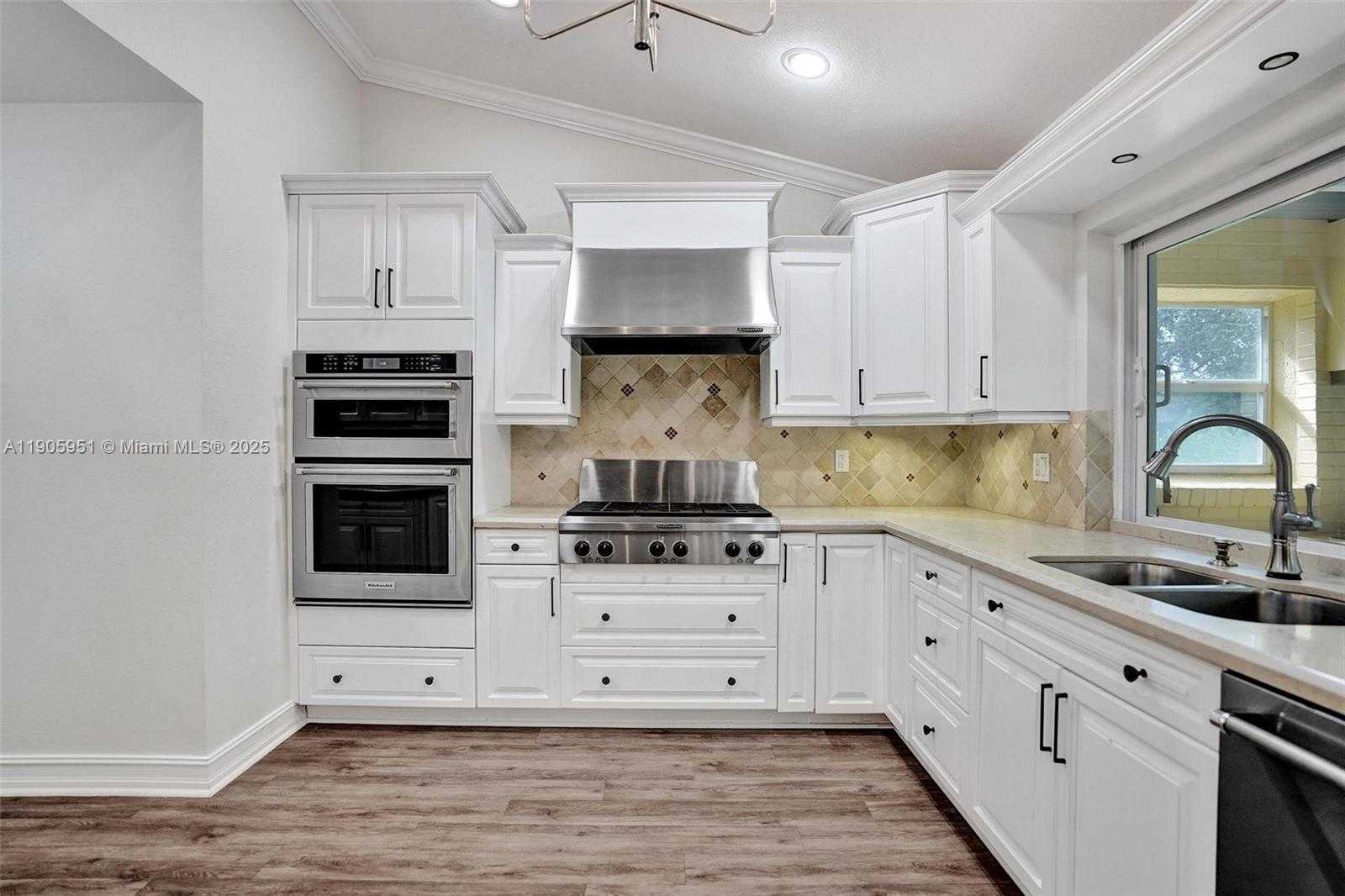 Small Image of 3801 NORTH WEST 27TH AVE, Boca Raton Number 41