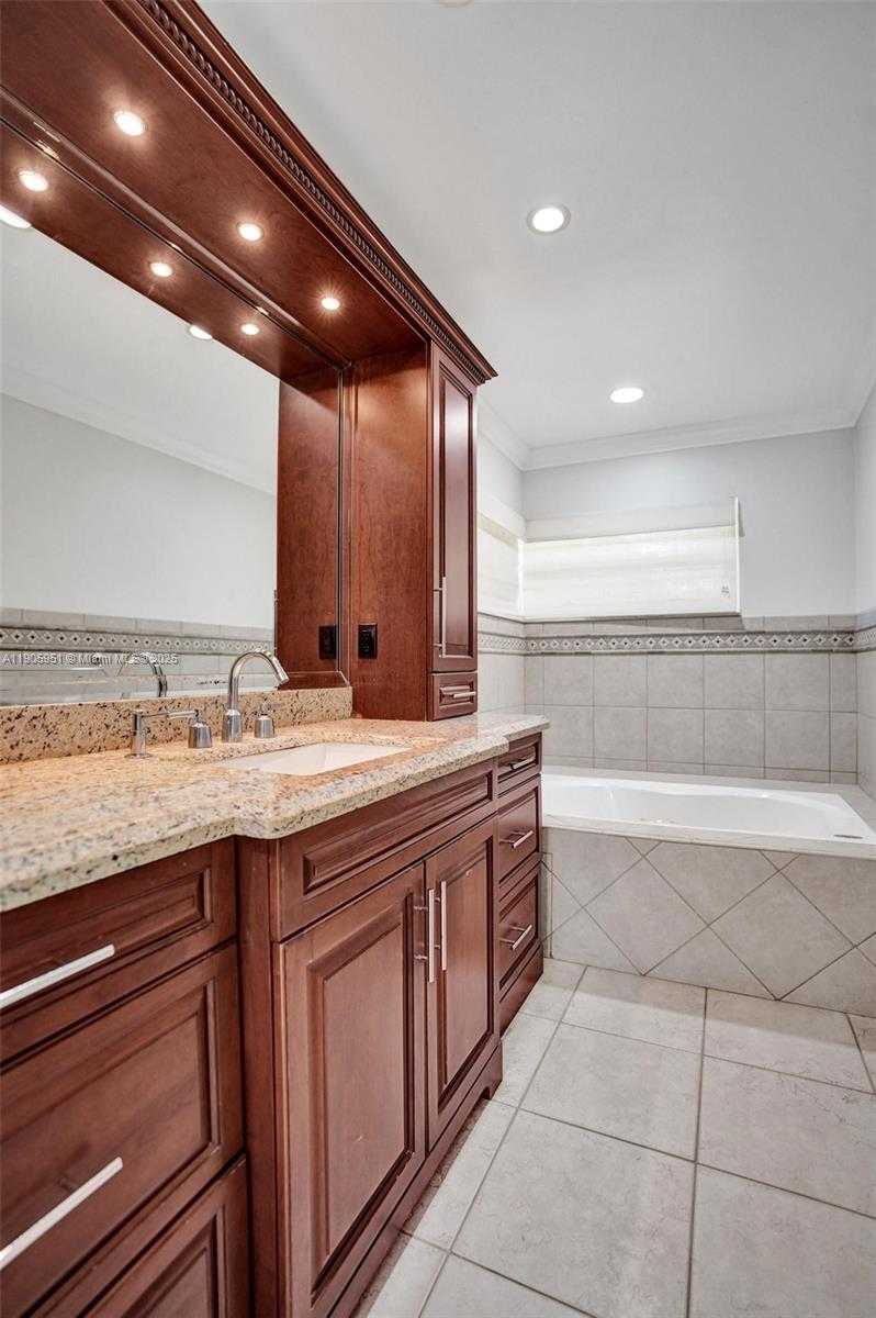 Small Image of 3801 NORTH WEST 27TH AVE, Boca Raton Number 58