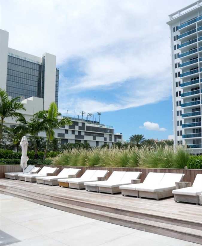 Small Image of 2301 COLLINS AVE #836, Miami Beach Number 17