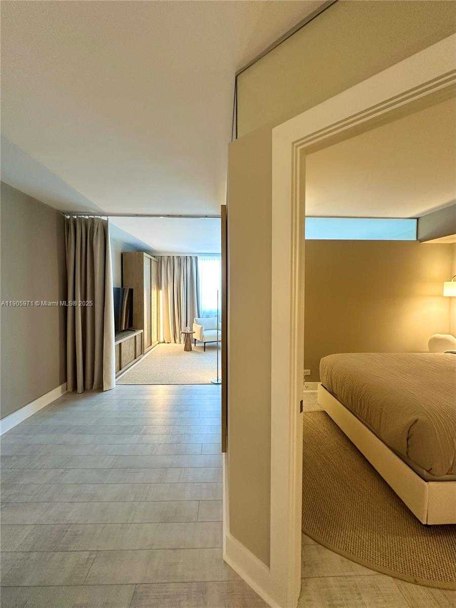 Small Image of 2301 COLLINS AVE #836, Miami Beach Number 6