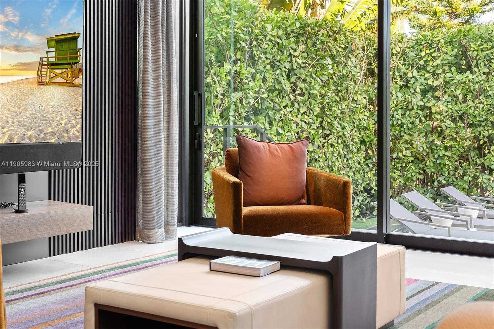 Small Image of Miami Beach Number 17