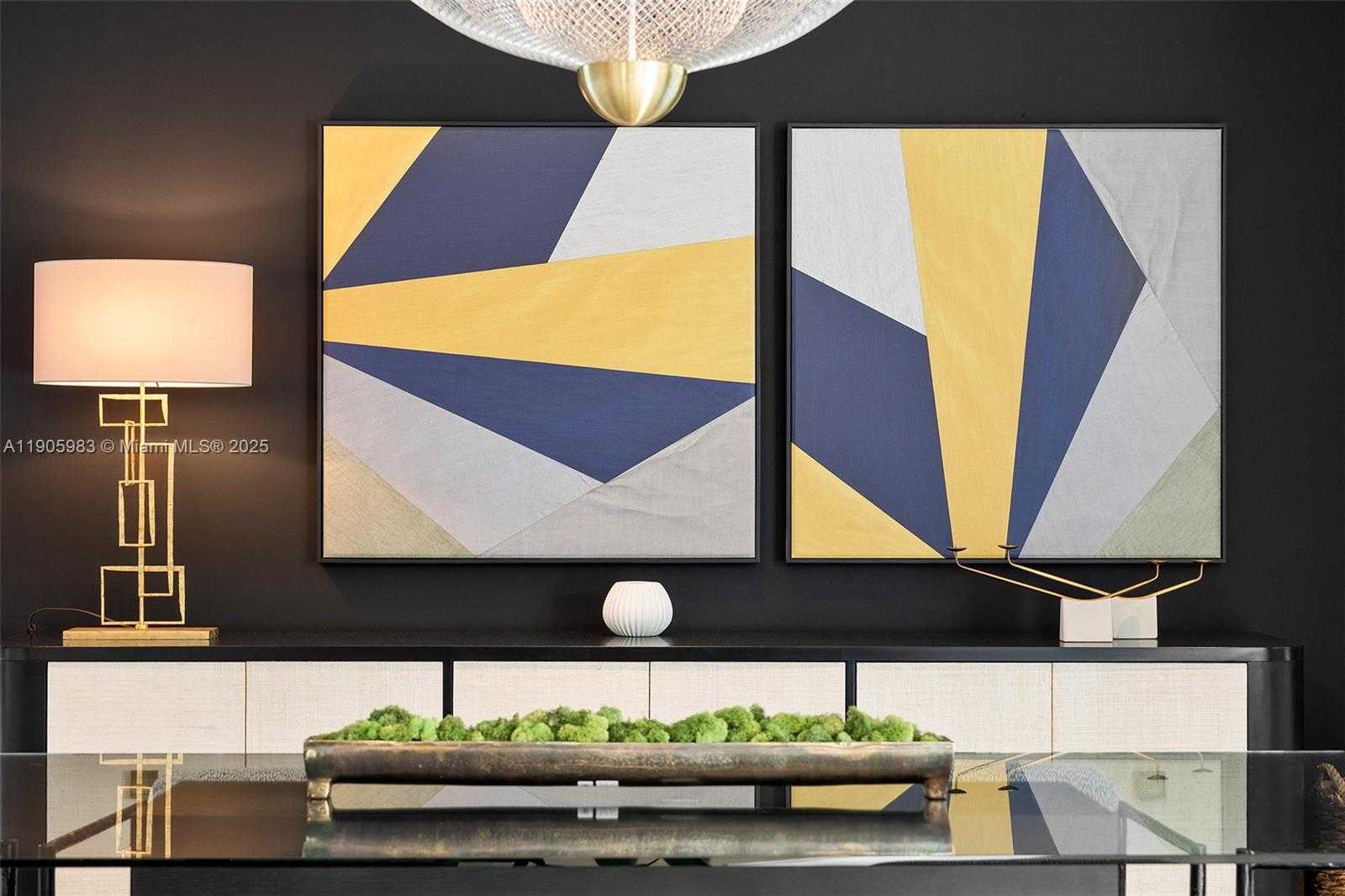 Small Image of Miami Beach Number 24