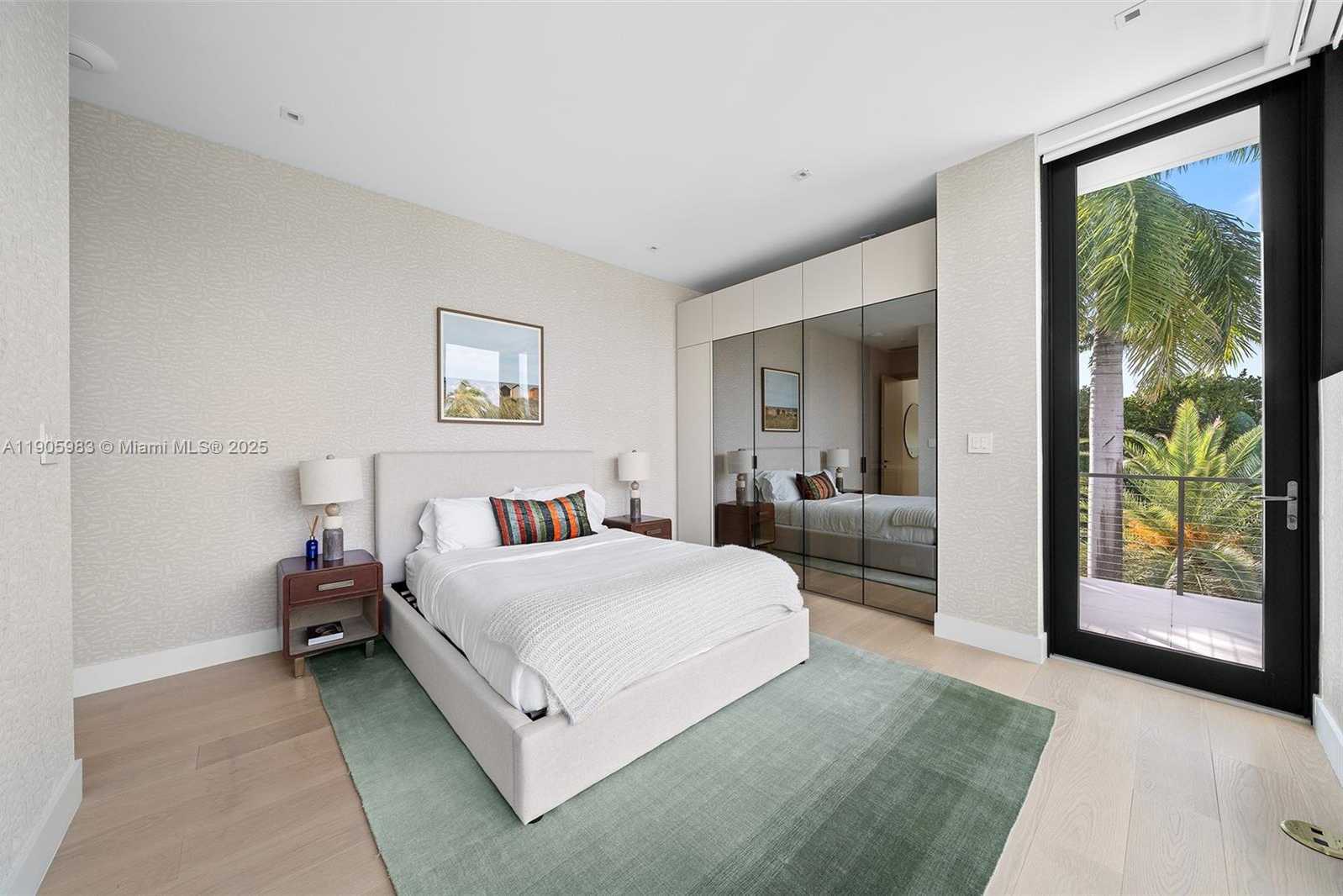 Small Image of Miami Beach Number 63