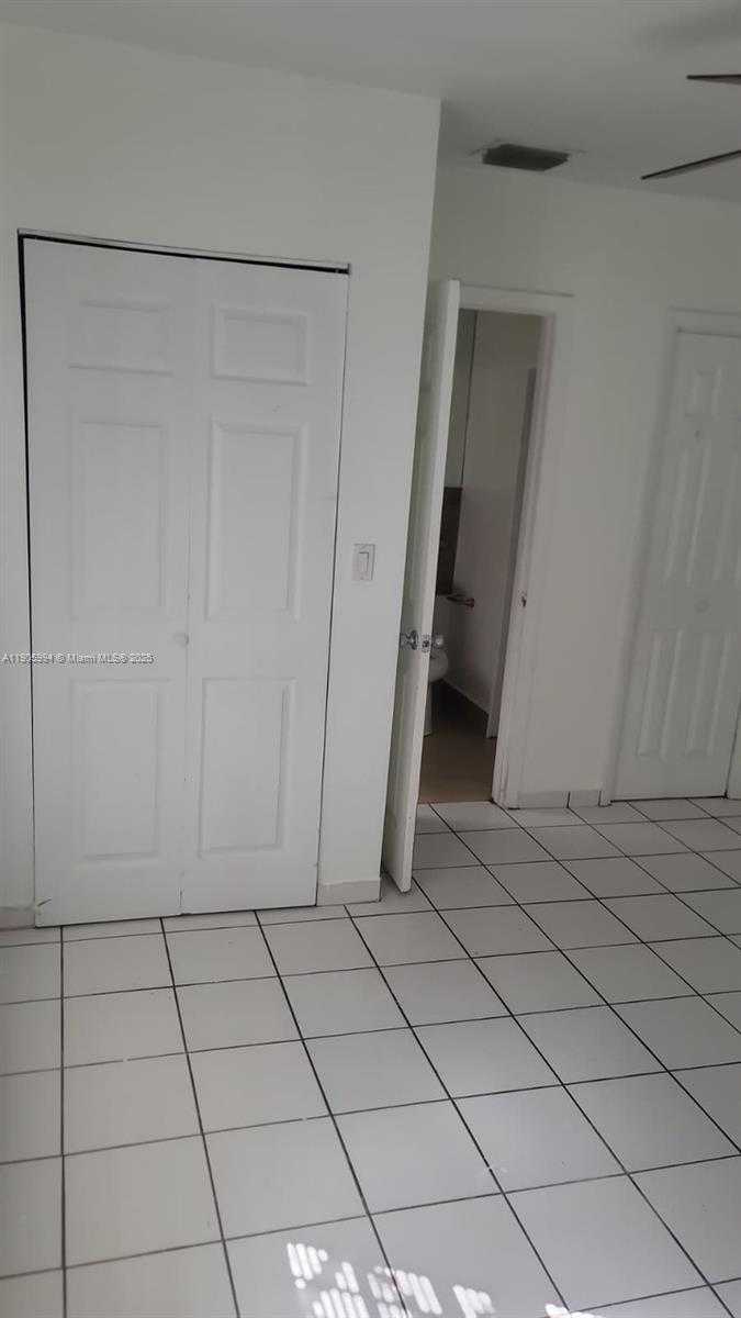 Small Image of 2980 NORTH WEST 28TH ST, Miami Number 11