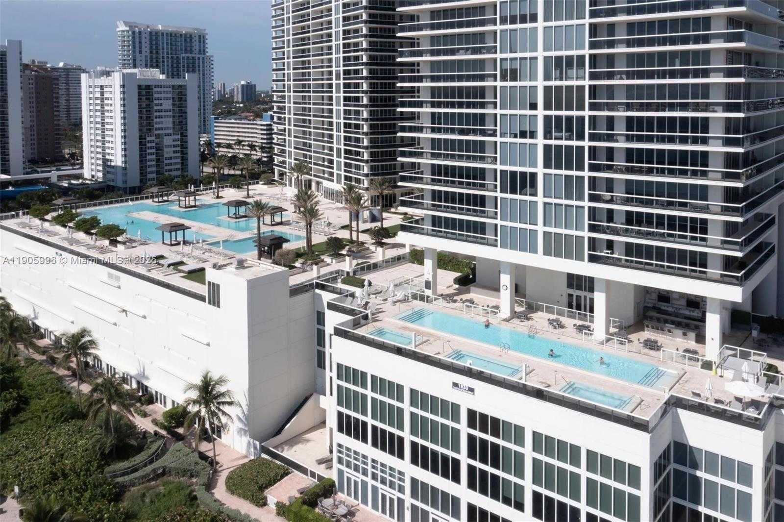 Small Image of 1800 SOUTH OCEAN DR #4007, Hallandale Beach Number 23
