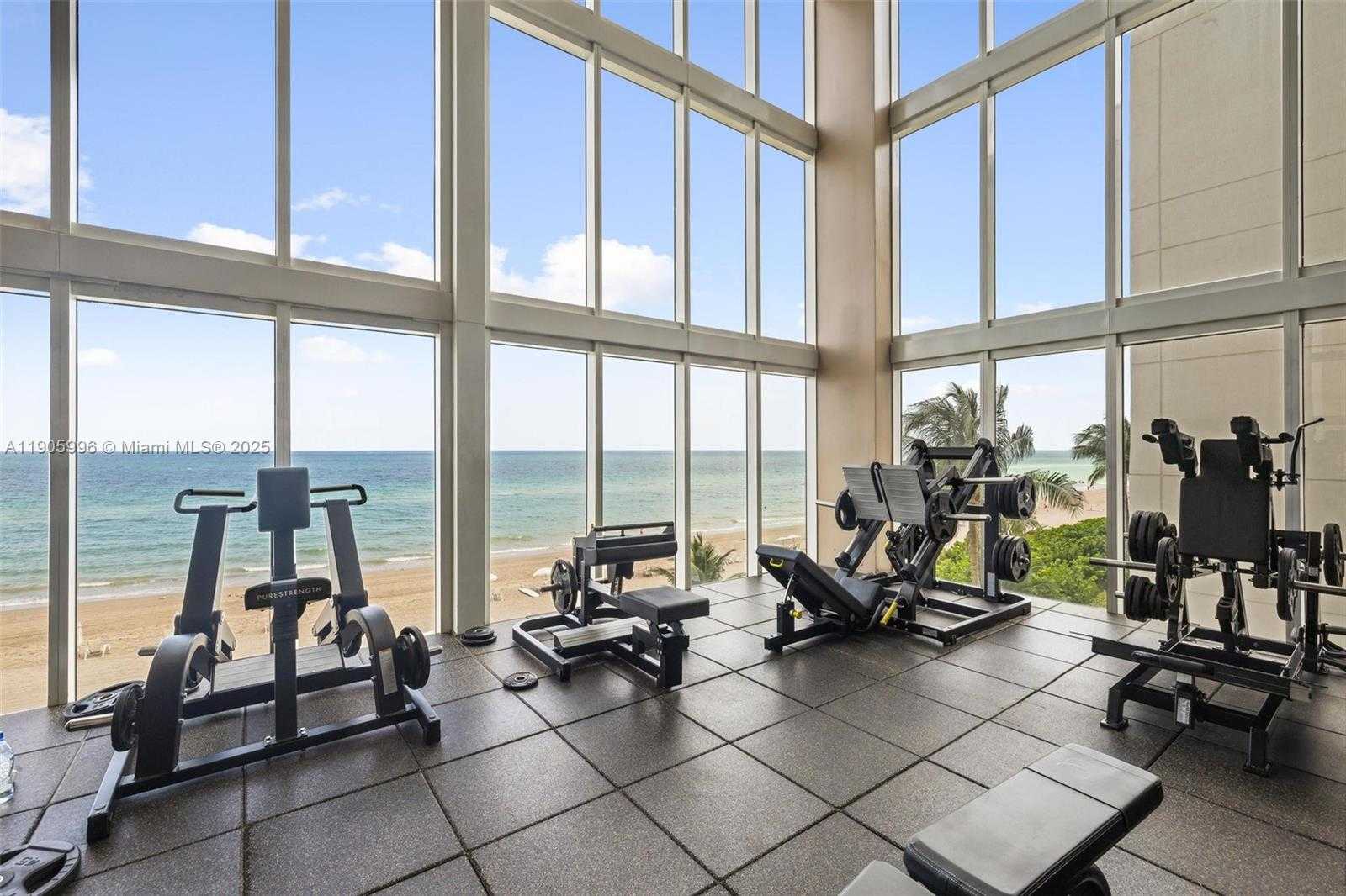 Small Image of 1800 SOUTH OCEAN DR #4007, Hallandale Beach Number 27
