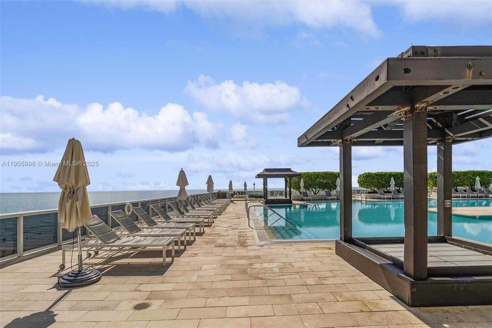 Small Image of 1800 SOUTH OCEAN DR #4007, Hallandale Beach Number 36