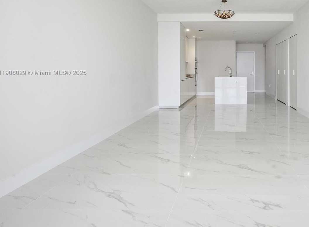 Small Image of 700 NORTH EAST 24 ST #2406, Miami Number 11