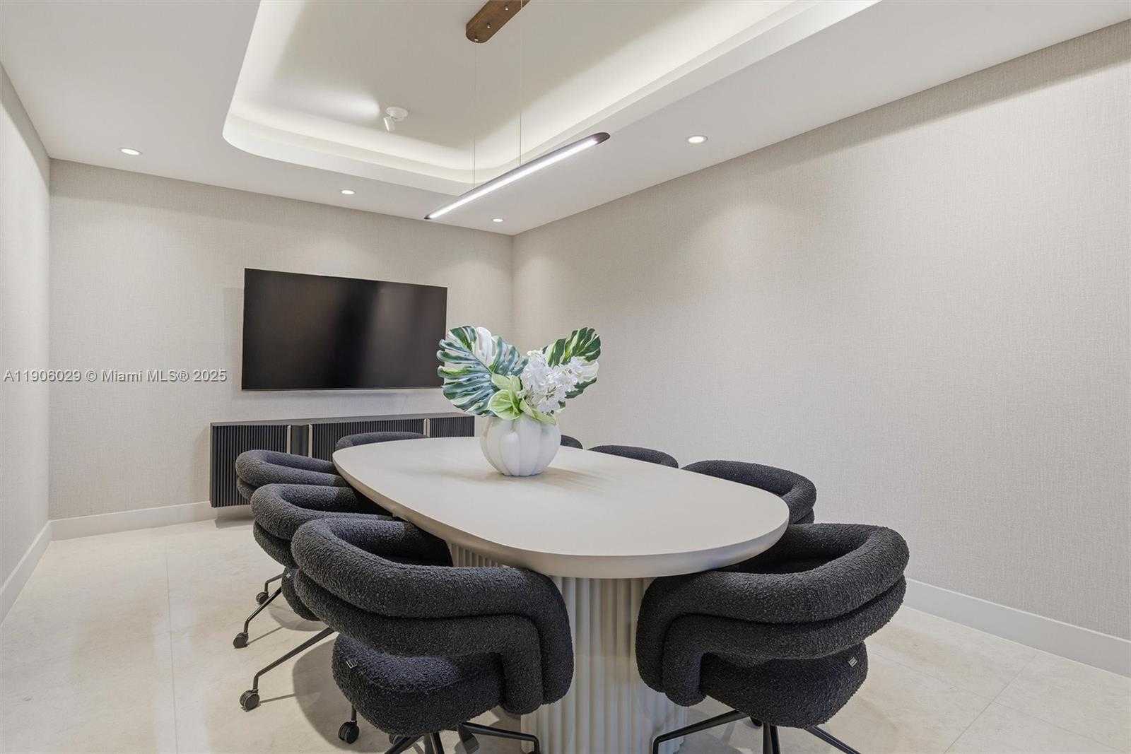 Small Image of 700 NORTH EAST 24 ST #2406, Miami Number 26