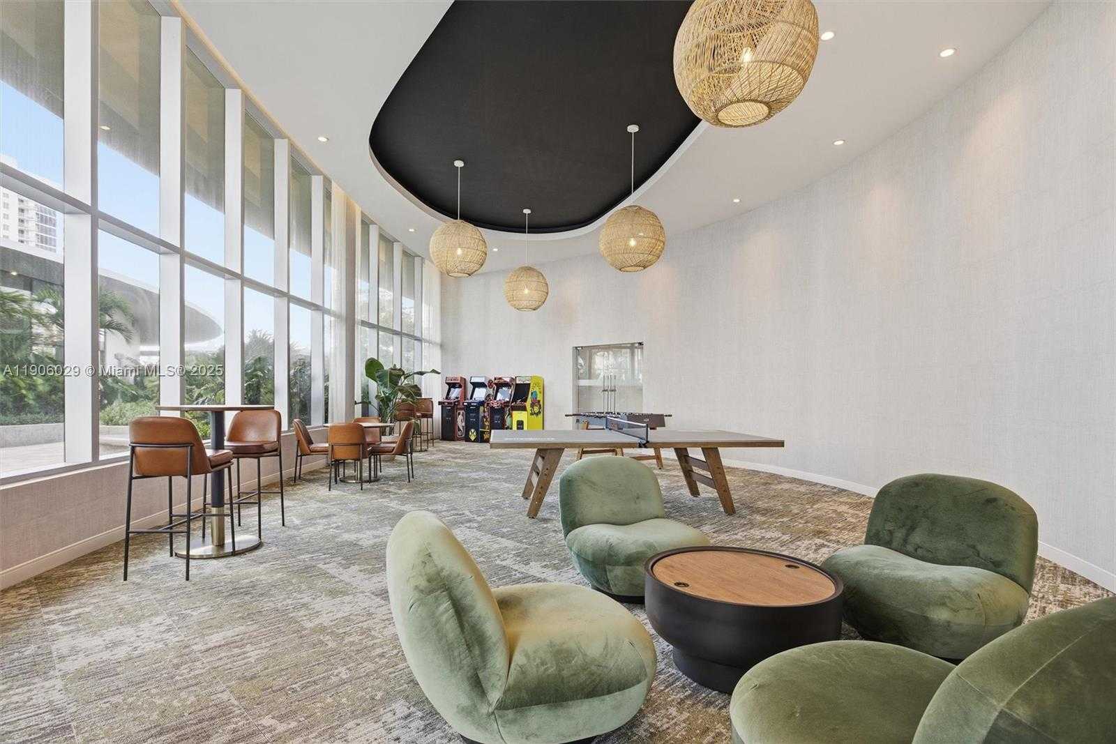 Small Image of 700 NORTH EAST 24 ST #2406, Miami Number 33