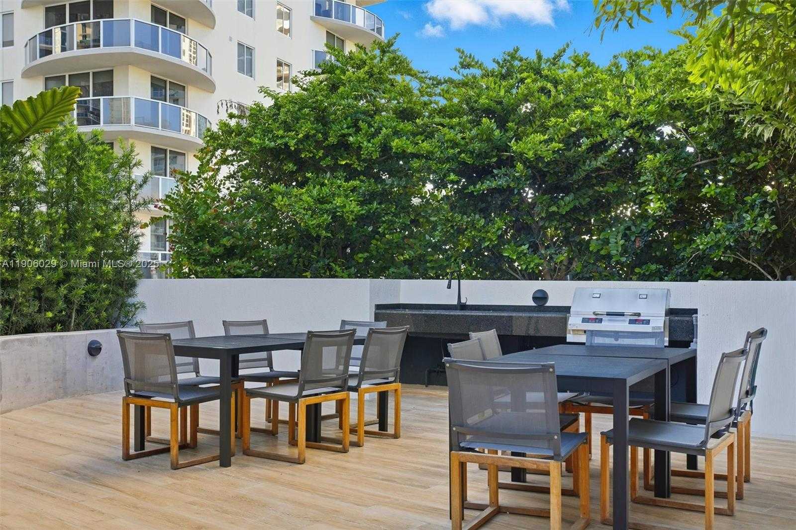 Small Image of 700 NORTH EAST 24 ST #2406, Miami Number 39