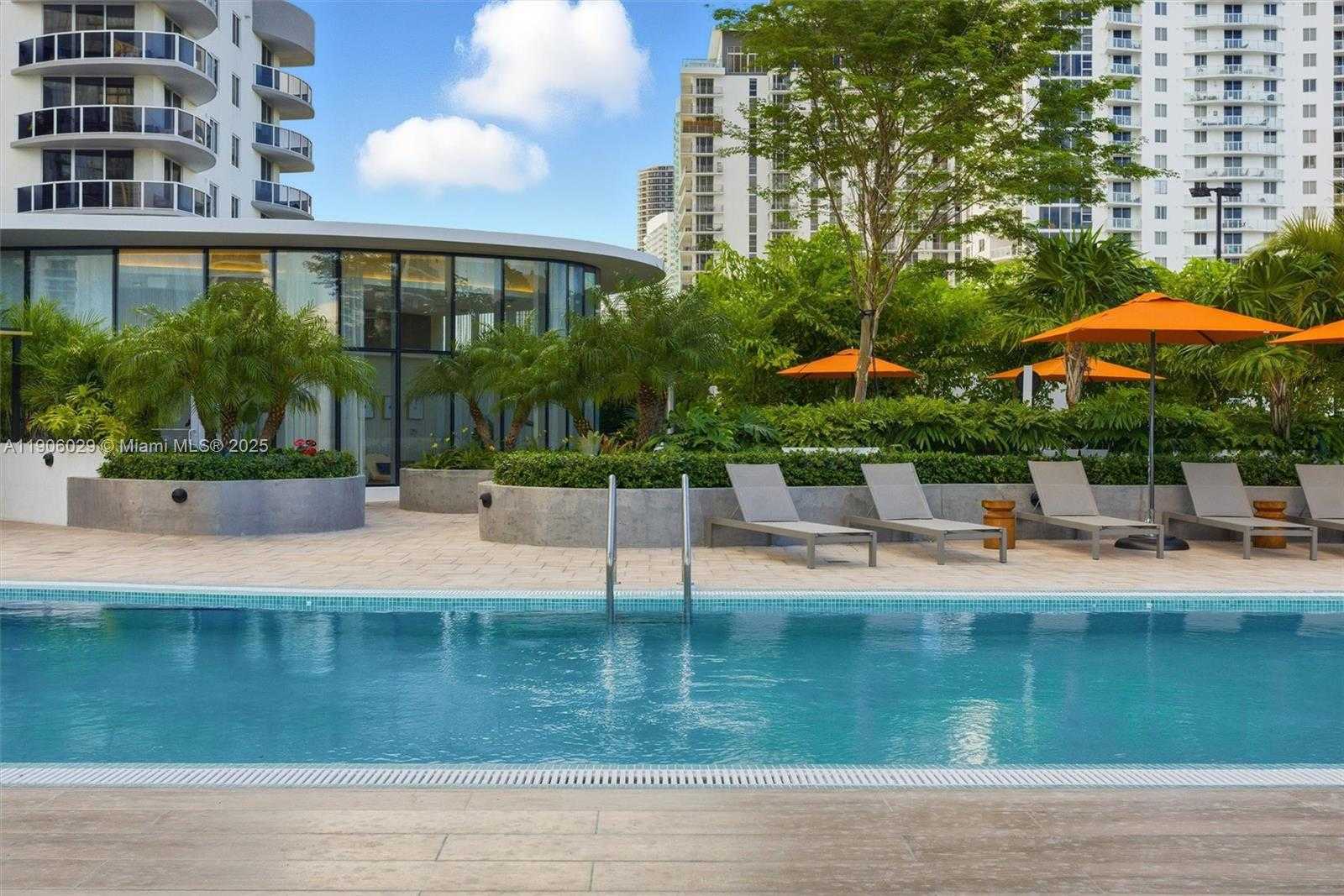 Small Image of 700 NORTH EAST 24 ST #2406, Miami Number 44