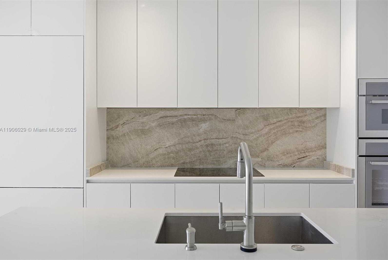 Small Image of 700 NORTH EAST 24 ST #2406, Miami Number 5