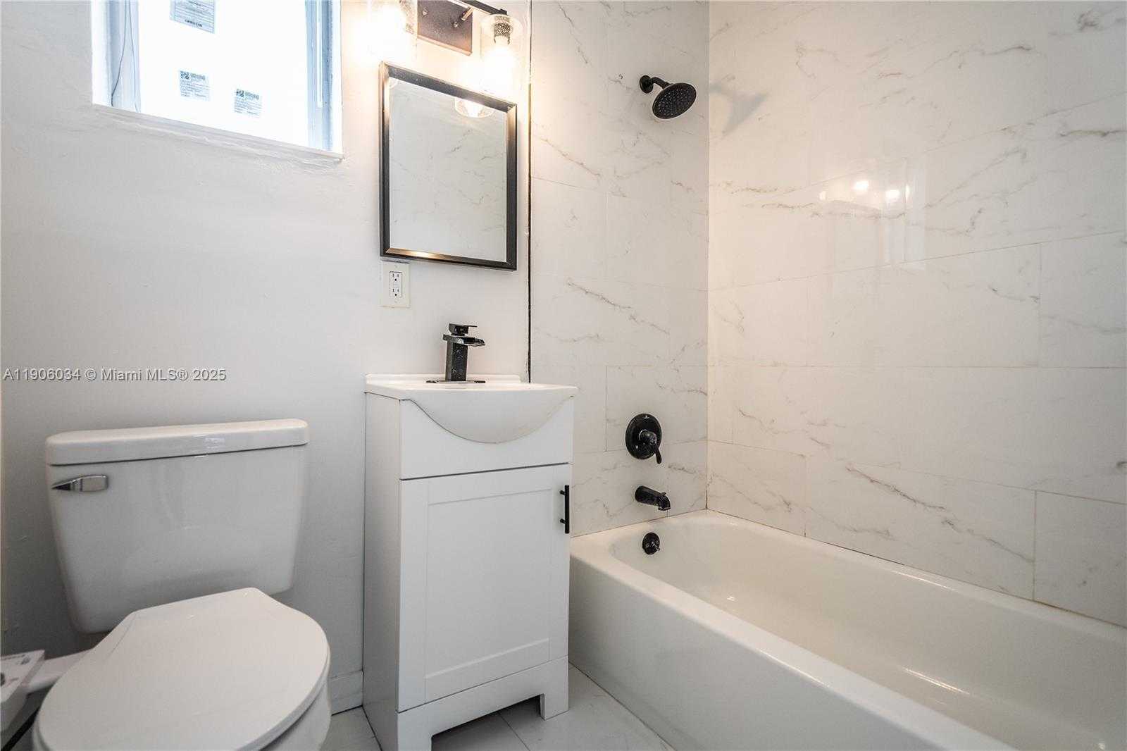 Small Image of 6871 ABBOTT AVE #1, Miami Beach Number 12