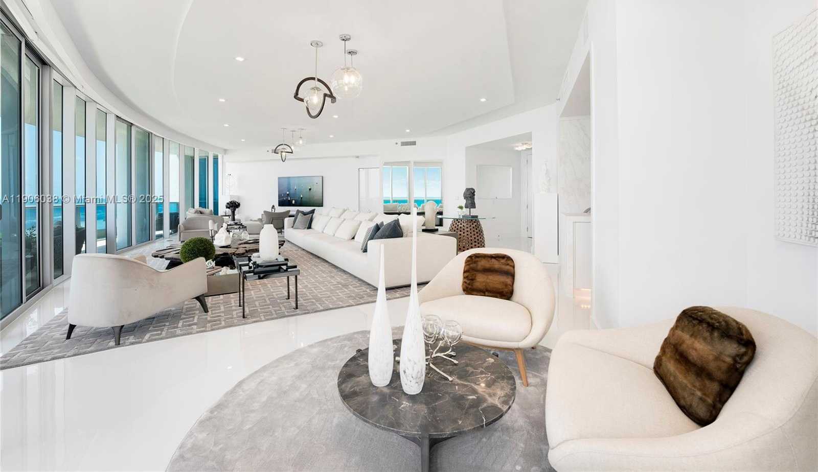 Small Image of 5959 COLLINS AVE #807, Miami Beach Number 12