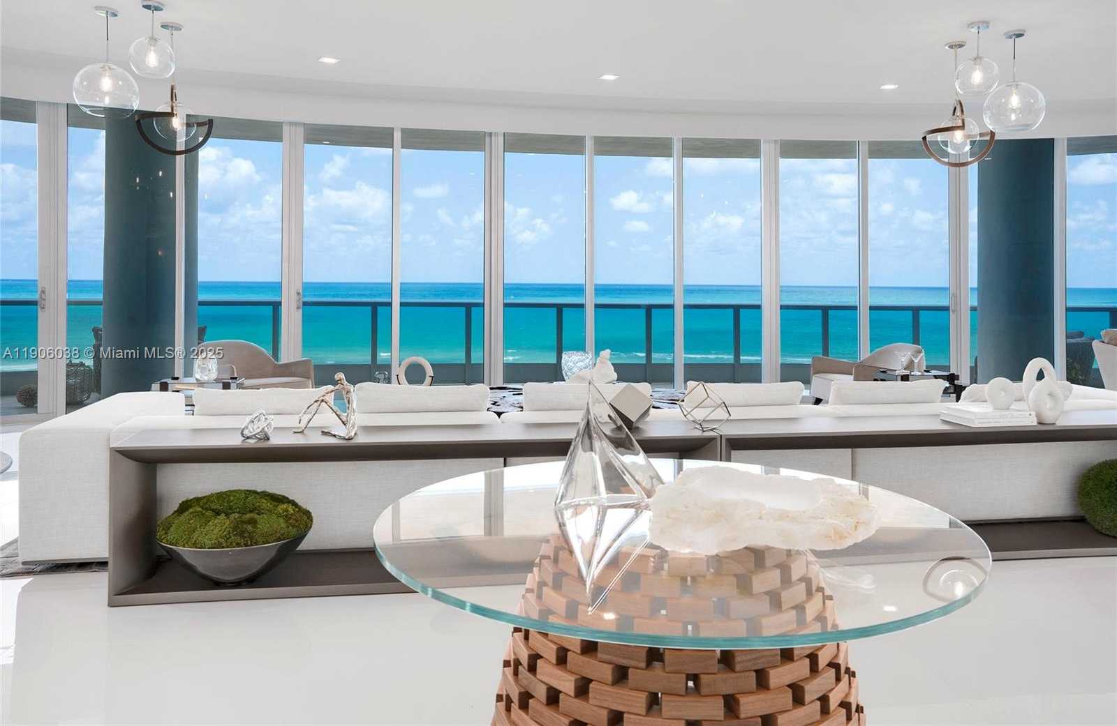 Small Image of 5959 COLLINS AVE #807, Miami Beach Number 30
