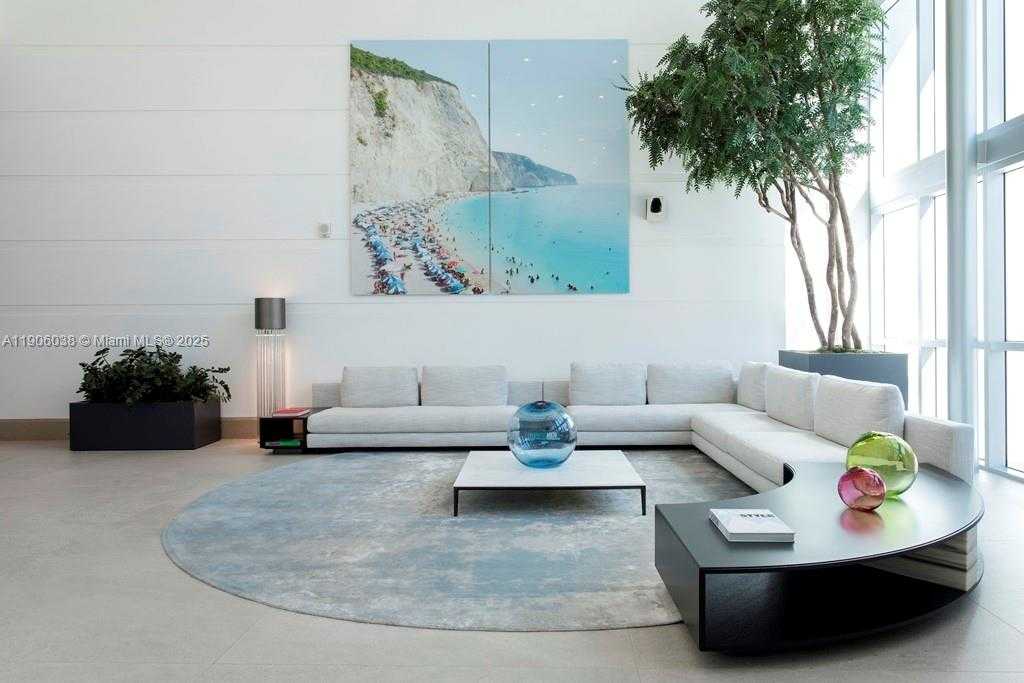 Small Image of 5959 COLLINS AVE #807, Miami Beach Number 43