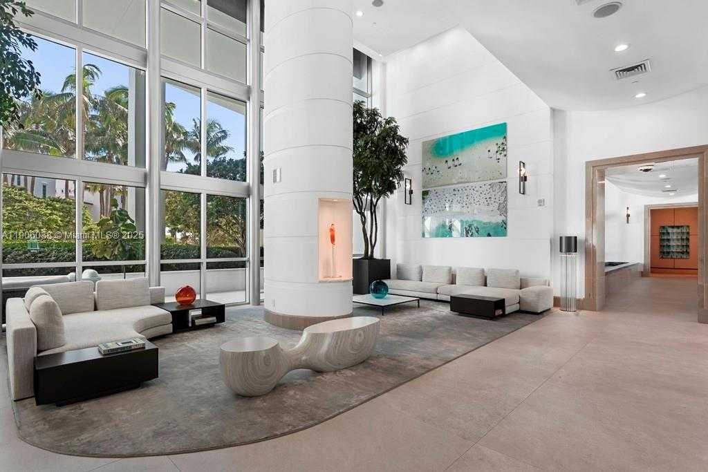 Small Image of 5959 COLLINS AVE #807, Miami Beach Number 45