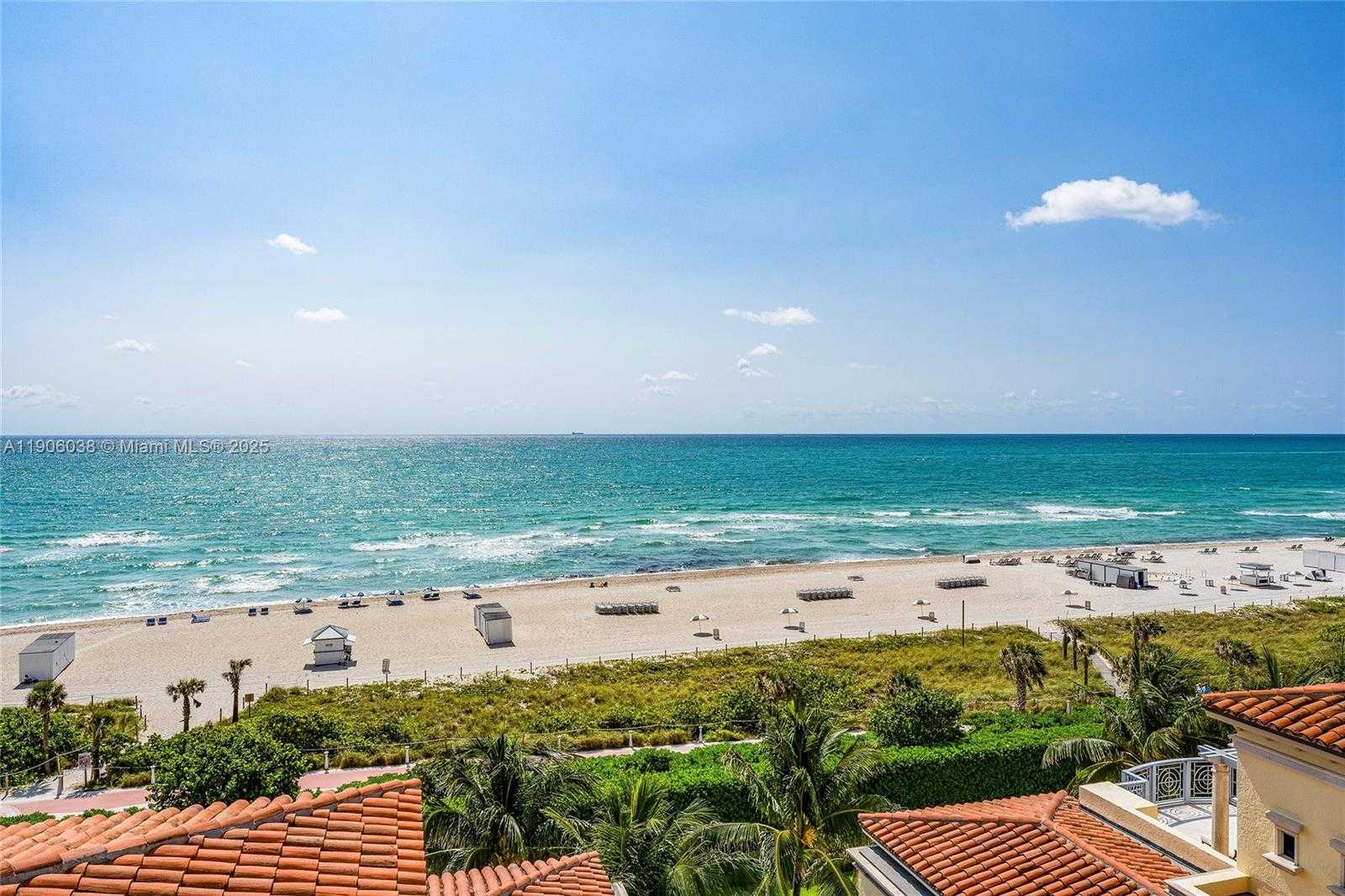 Small Image of 5959 COLLINS AVE #807, Miami Beach Number 47