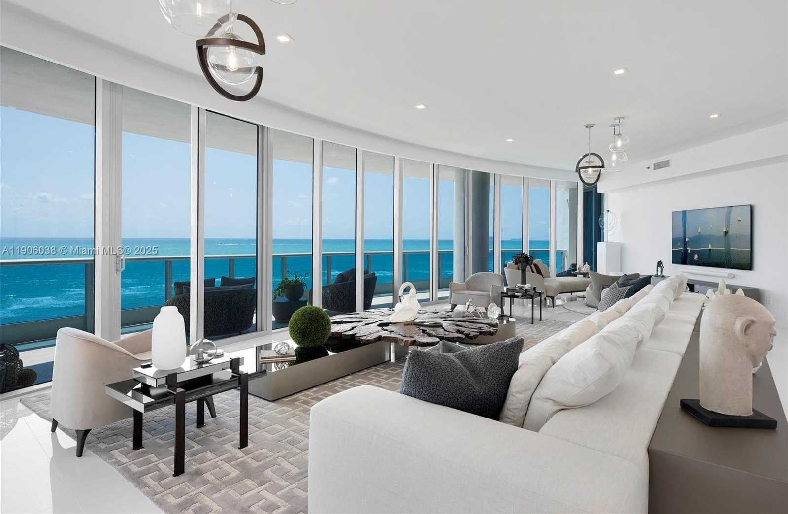 Small Image of 5959 COLLINS AVE #807, Miami Beach Number 7