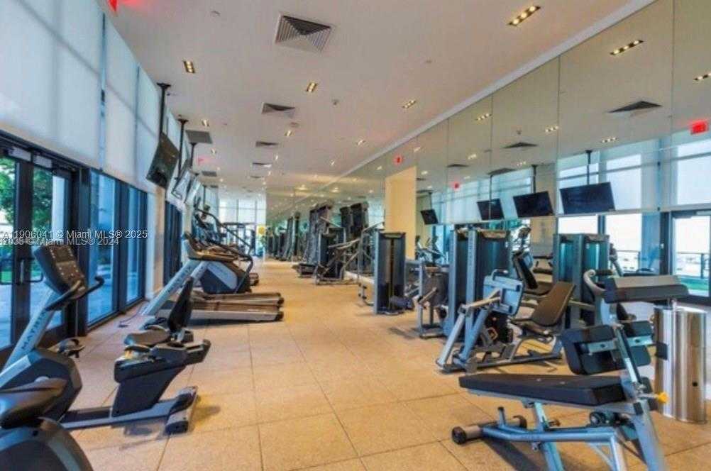 Imagen de Pequeño Objeto