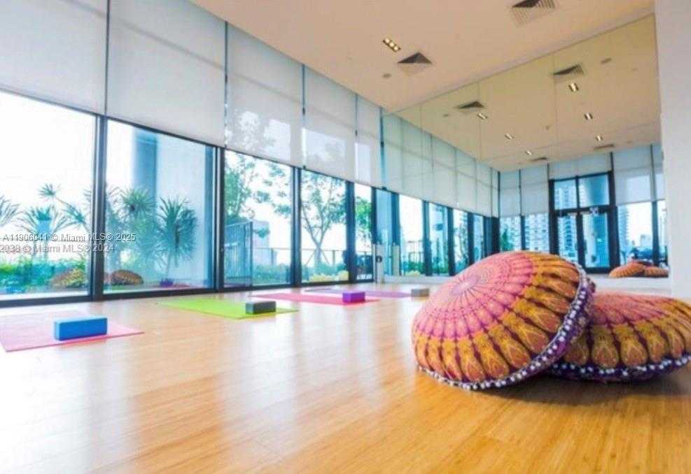 Imagen de Pequeño Objeto