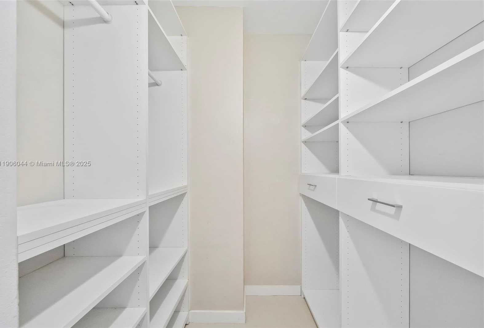 Small Image of 7601 EAST TREASURE DR #PH216, North Bay Village Number 20