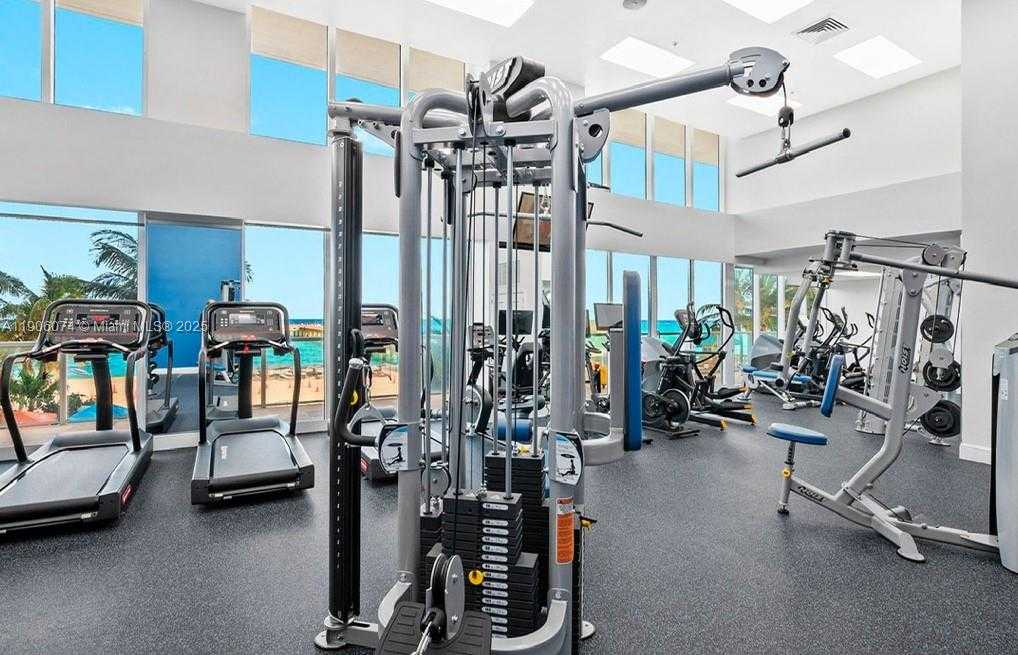 Small Image of 16699 COLLINS AVE #1810, Sunny Isles Beach Number 12