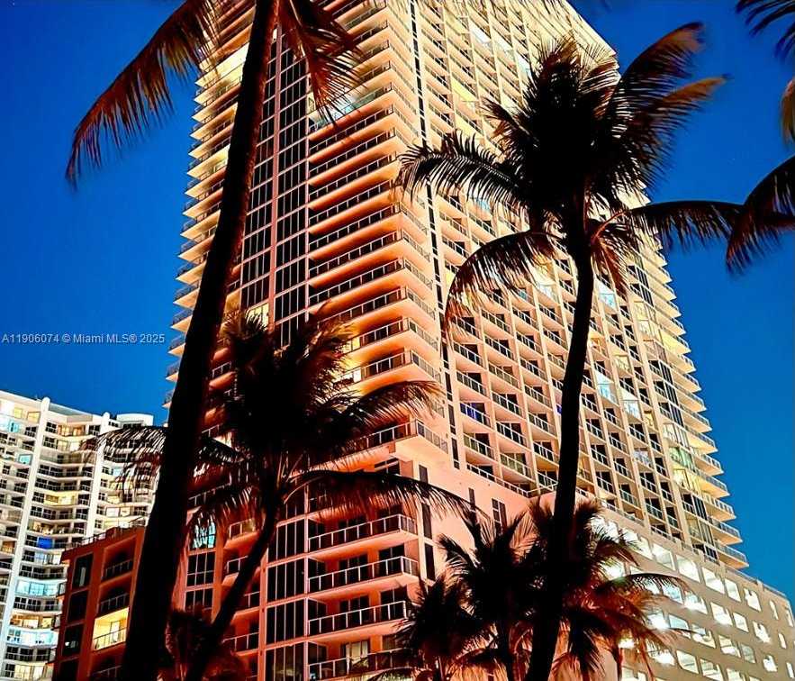 Small Image of 16699 COLLINS AVE #1810, Sunny Isles Beach Number 16