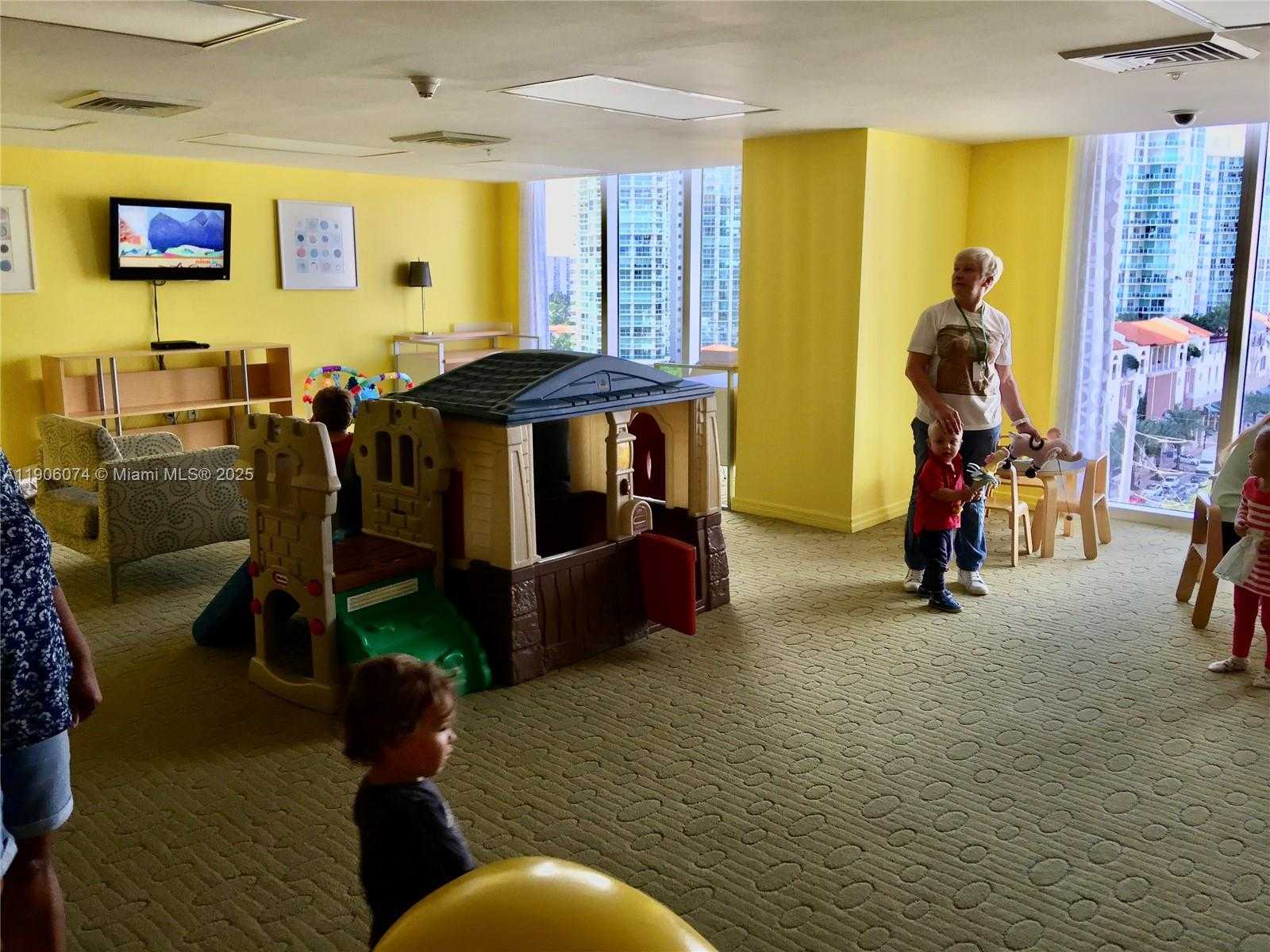 Small Image of 16699 COLLINS AVE #1810, Sunny Isles Beach Number 17