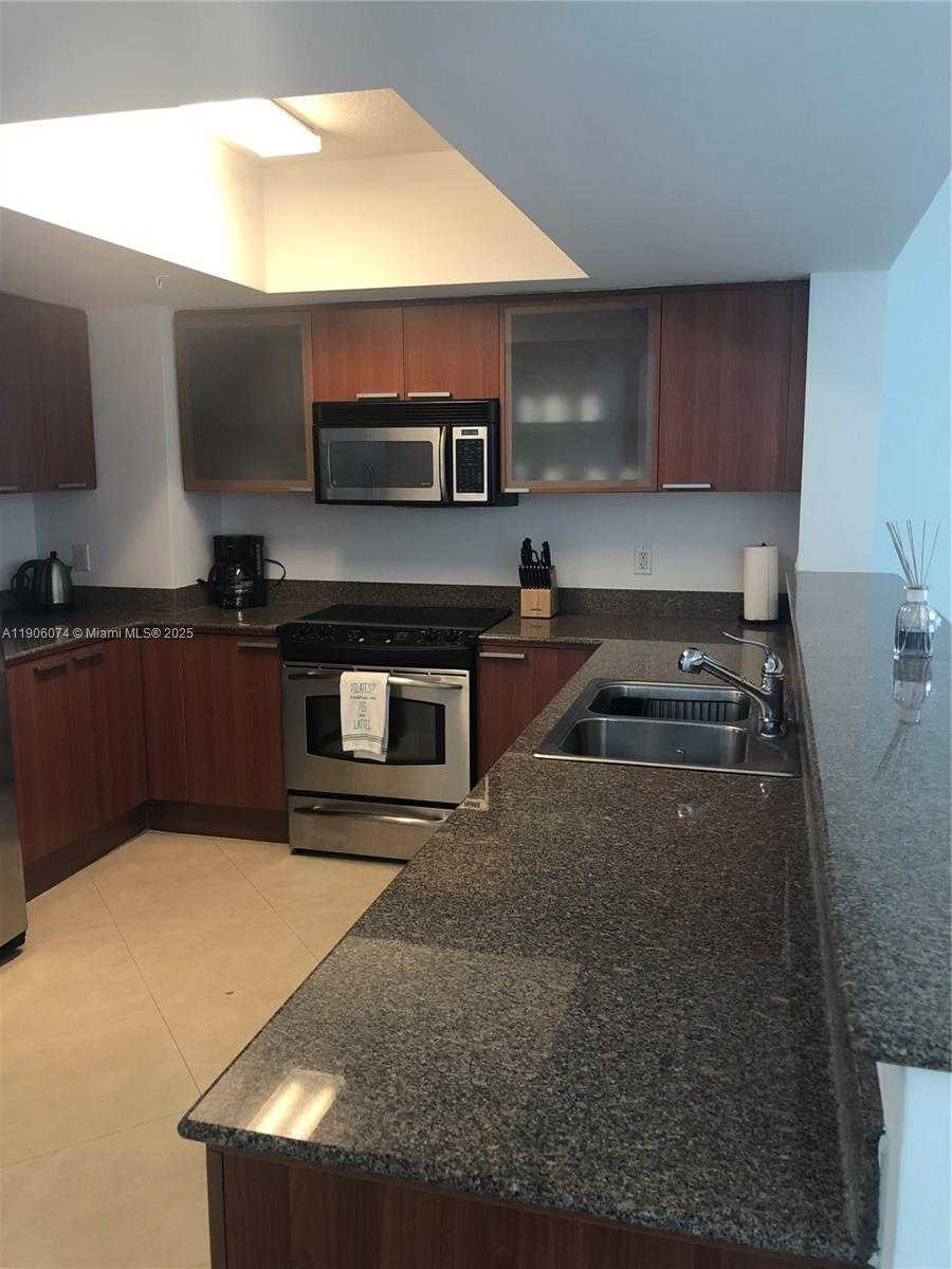 Small Image of 16699 COLLINS AVE #1810, Sunny Isles Beach Number 7