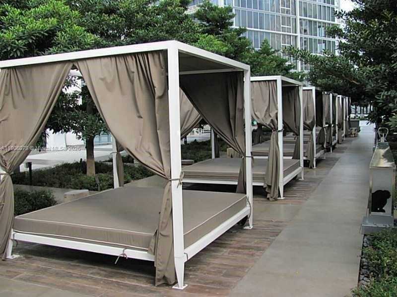 Small Image of 495 BRICKELL AVE #2907, Miami Number 8