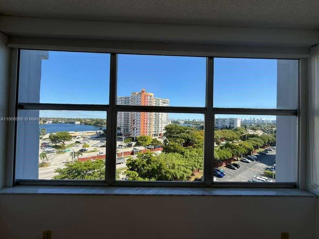 Small Image of 1200 Miami Gardens Dr, Miami, FL 33179, USA Number 10