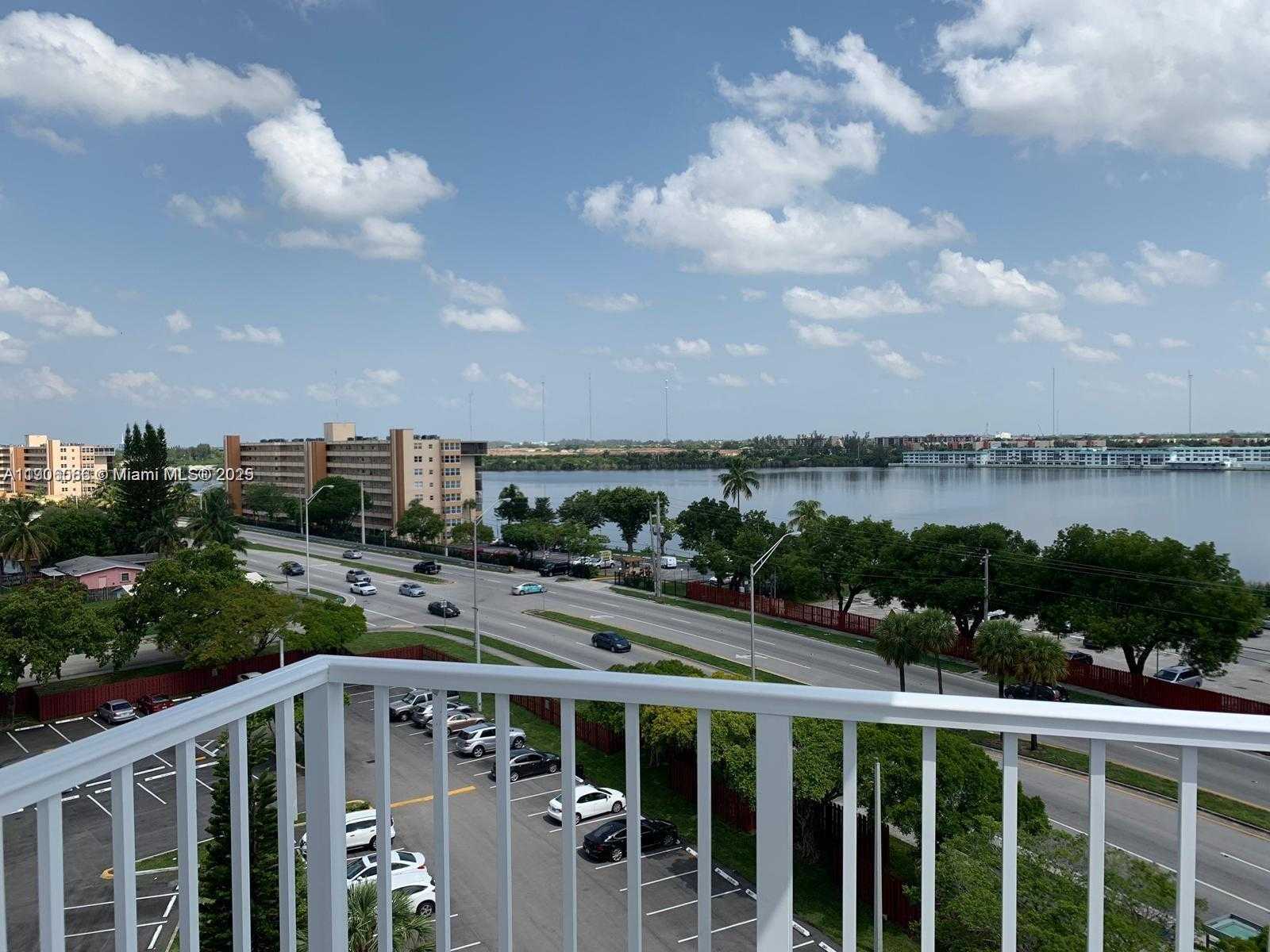 Small Image of 1200 Miami Gardens Dr, Miami, FL 33179, USA Number 4