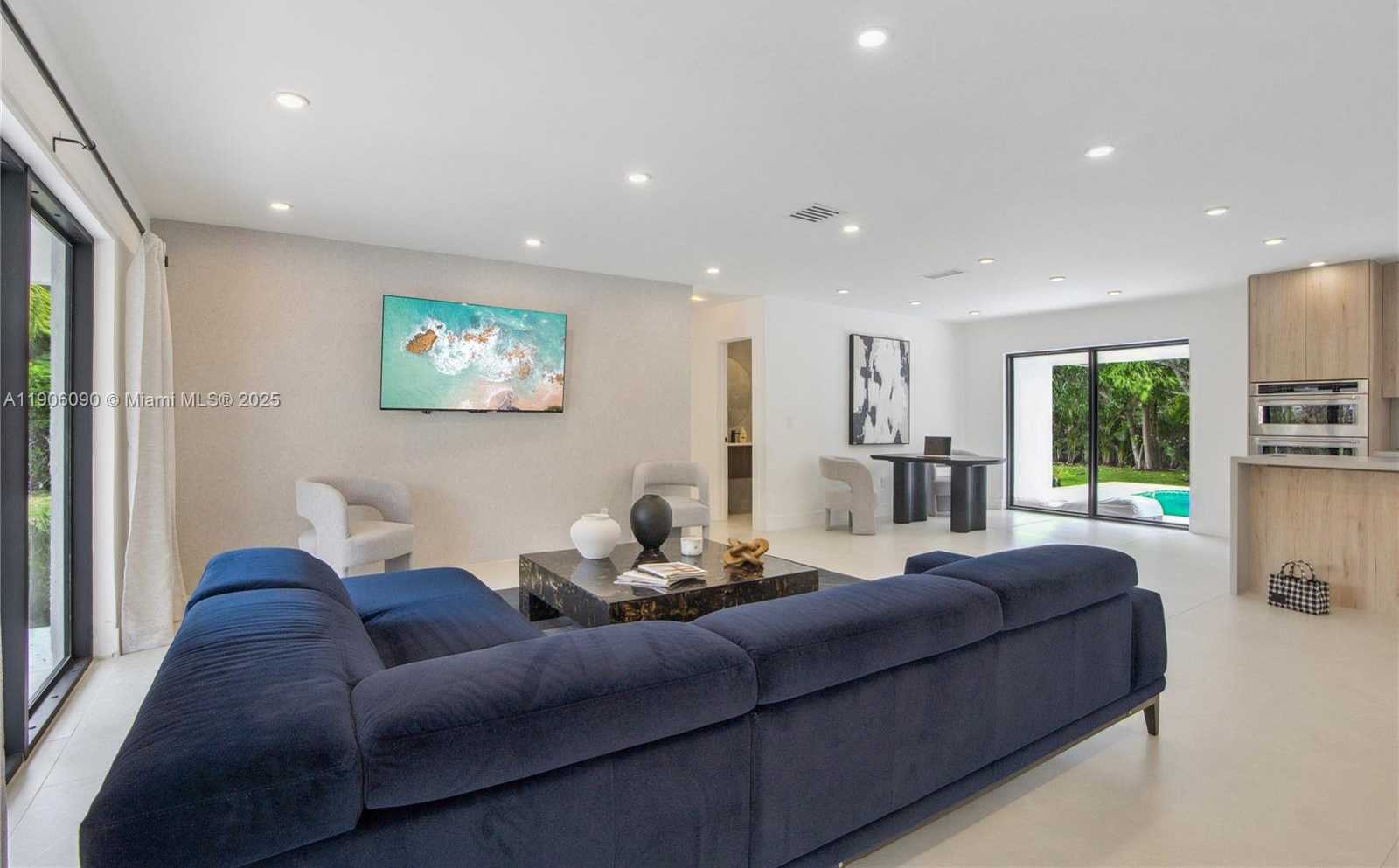 Small Image of 9600 SOUTH WEST 147TH ST, Miami Number 16