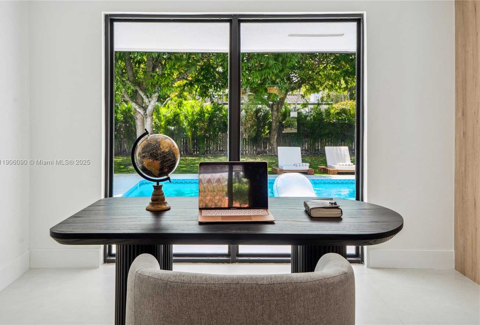 Small Image of 9600 SOUTH WEST 147TH ST, Miami Number 33